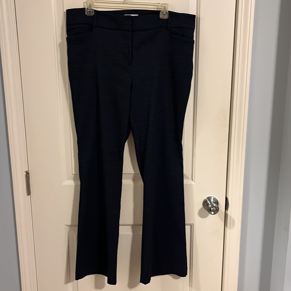 New York and Company dress slacks two-tone blue and navy flared legs size 16 VGC
